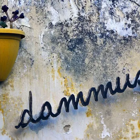 Dimora I Dammusi Bed & Breakfast 3*