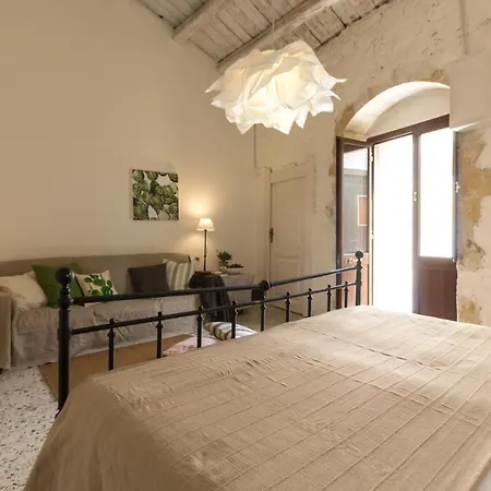 Dimora I Dammusi Bed & Breakfast